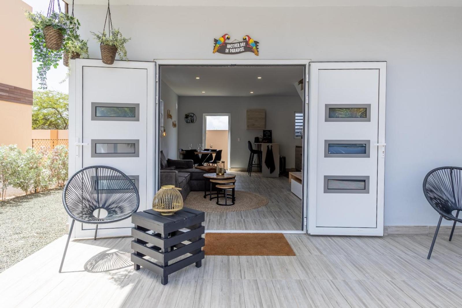 Av Curacao - Centrally Located Spacious Apartment Willemstad Exterior foto